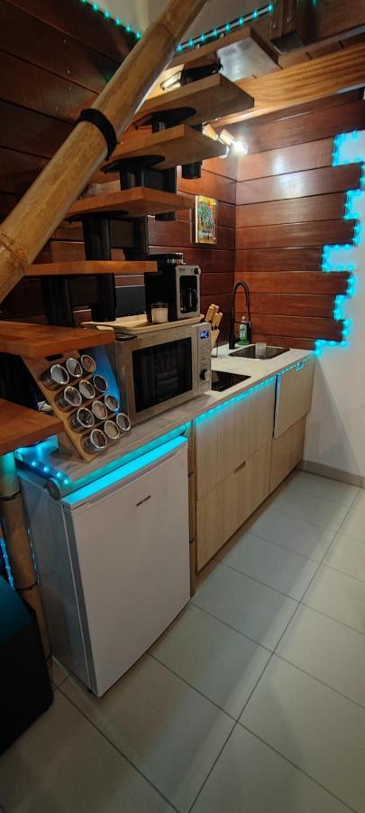 La Kaz Rhumantique Sauna And Spa Privatif La Rivière-Saint-Sauveur Екстериор снимка